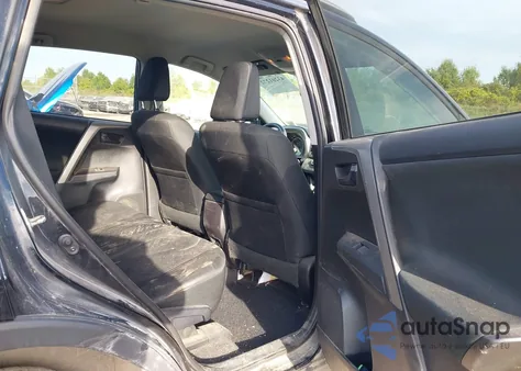 2016 Toyota Rav4 Le z USA, uszkodzony, nr VIN 2T3BFREV9GW476124